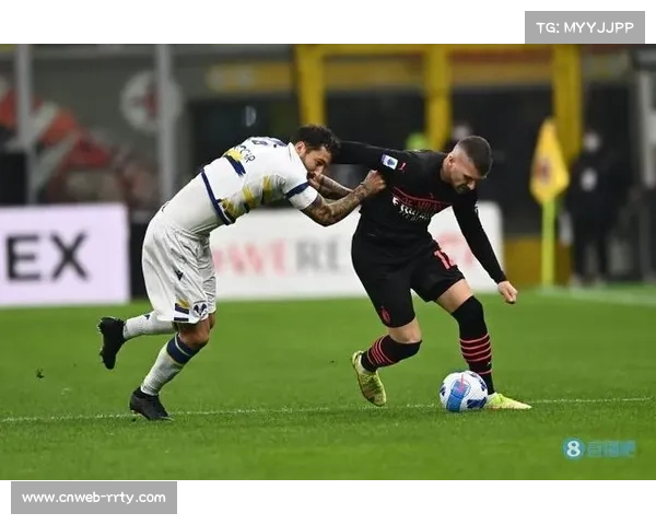 费内巴切客场3-2险胜贝西克塔斯，德比战火药味十足球迷投掷杂物